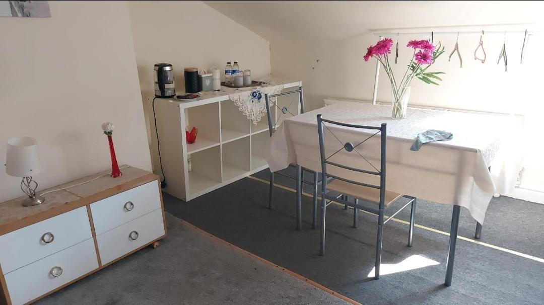 Great Rooms Fc Liverpool Esterno foto